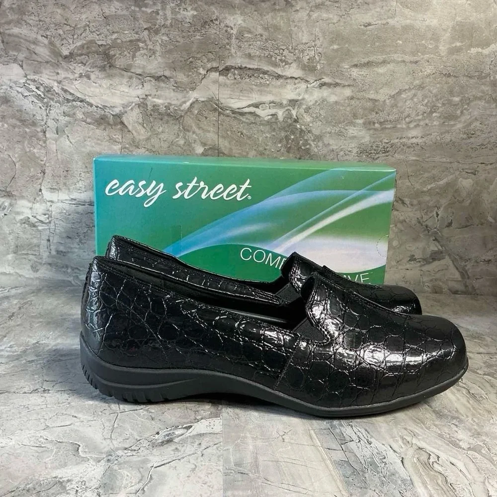 easy street details glossy